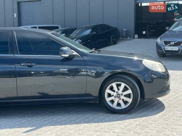Черный Шевроле Эпика, объемом двигателя 2 л и пробегом 130 тыс. км за 4100 $, фото 2 на Automoto.ua