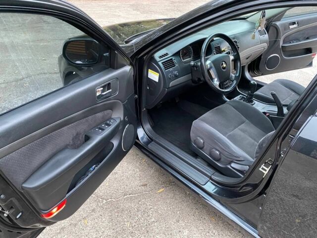 Шевроле Эпика 2009 в Прилуках на Automoto.ua Черный Шевроле Эпика, объемом двигателя 2 л и пробегом 230 тыс. км за 4750 $, фото 7 на Automoto.ua