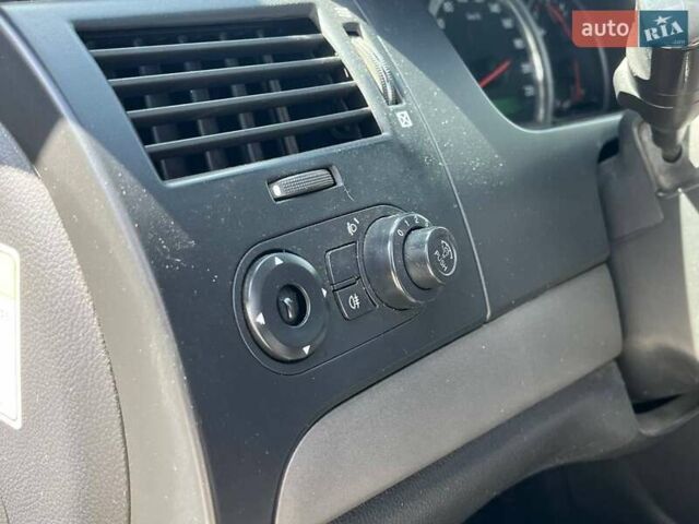 Черный Шевроле Эпика, объемом двигателя 2 л и пробегом 130 тыс. км за 4100 $, фото 34 на Automoto.ua