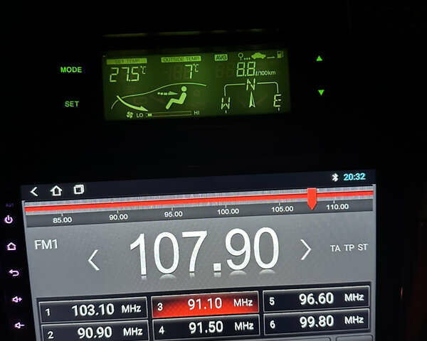 Чорний Шевроле Епіка, об'ємом двигуна 1.99 л та пробігом 159 тис. км за 5000 $, фото 7 на Automoto.ua