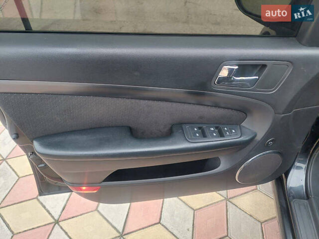 Черный Шевроле Эпика, объемом двигателя 1.99 л и пробегом 205 тыс. км за 3750 $, фото 9 на Automoto.ua