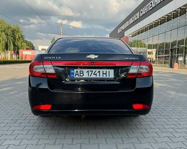 Черный Шевроле Эпика, объемом двигателя 1.99 л и пробегом 163 тыс. км за 5800 $, фото 4 на Automoto.ua