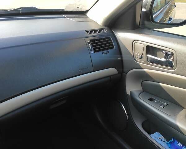 Черный Шевроле Эпика, объемом двигателя 2.49 л и пробегом 189 тыс. км за 5600 $, фото 6 на Automoto.ua