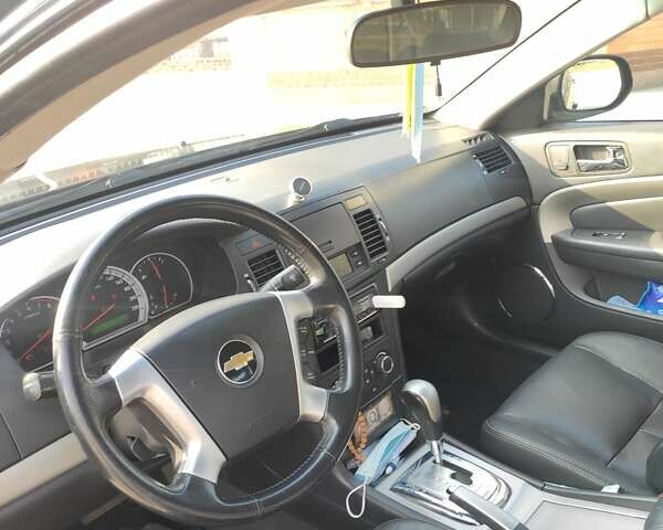 Черный Шевроле Эпика, объемом двигателя 2.49 л и пробегом 189 тыс. км за 5600 $, фото 5 на Automoto.ua