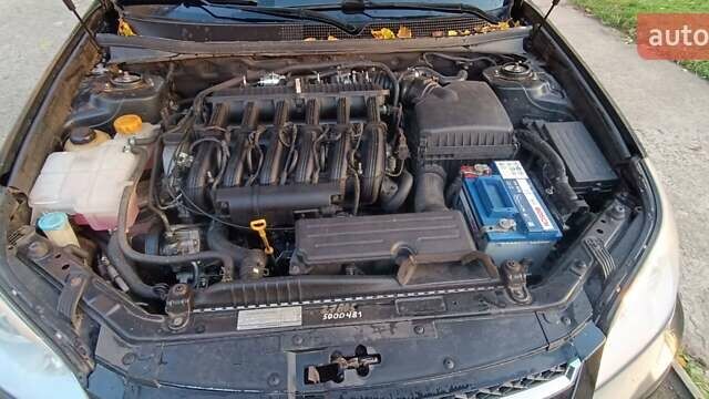 Чорний Шевроле Епіка, об'ємом двигуна 2.5 л та пробігом 400 тис. км за 6000 $, фото 8 на Automoto.ua