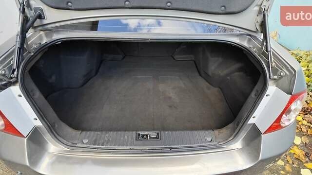 Коричневий Шевроле Епіка, об'ємом двигуна 1.99 л та пробігом 176 тис. км за 6000 $, фото 8 на Automoto.ua