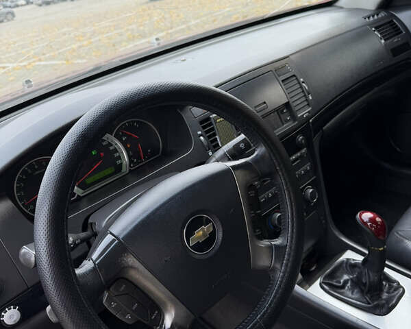 Красный Шевроле Эпика, объемом двигателя 2 л и пробегом 236 тыс. км за 4350 $, фото 23 на Automoto.ua