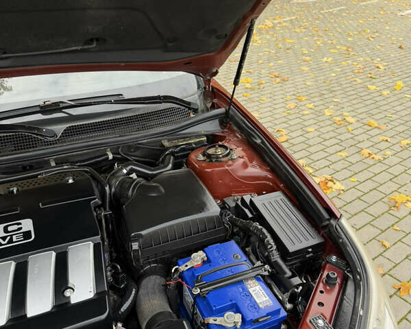 Красный Шевроле Эпика, объемом двигателя 2 л и пробегом 236 тыс. км за 4350 $, фото 40 на Automoto.ua