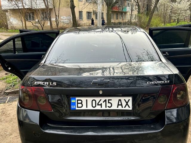 Шевроле Епіка, об'ємом двигуна 2 л та пробігом 170 тис. км за 4499 $, фото 2 на Automoto.ua