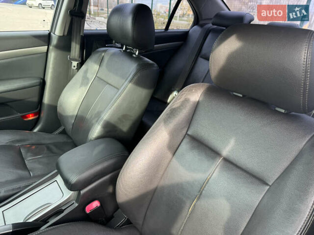 Шевроле Епіка, об'ємом двигуна 2.5 л та пробігом 185 тис. км за 5600 $, фото 10 на Automoto.ua