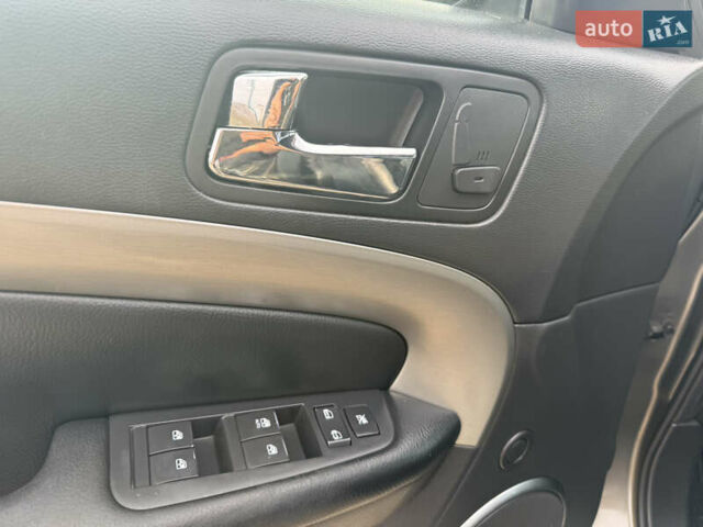 Шевроле Епіка, об'ємом двигуна 2.5 л та пробігом 185 тис. км за 5600 $, фото 9 на Automoto.ua