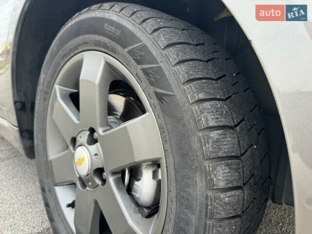 Шевроле Епіка, об'ємом двигуна 2.5 л та пробігом 185 тис. км за 5600 $, фото 7 на Automoto.ua