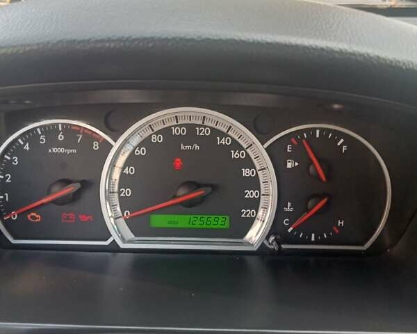 Шевроле Эпика, объемом двигателя 2 л и пробегом 128 тыс. км за 6800 $, фото 7 на Automoto.ua