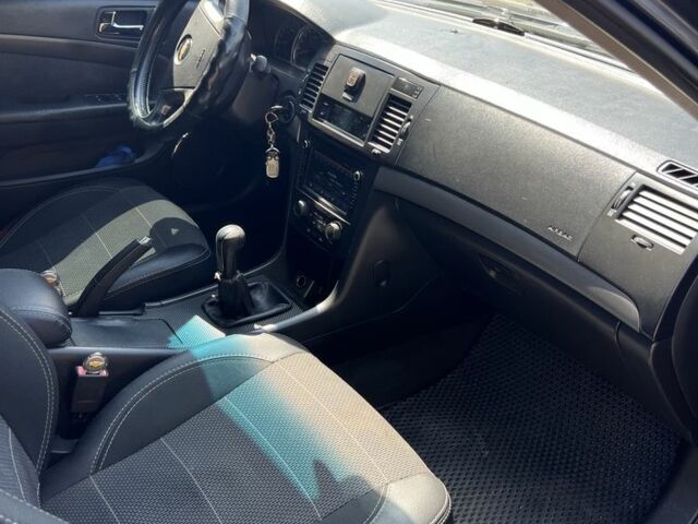 Серый Шевроле Эпика, объемом двигателя 2 л и пробегом 280 тыс. км за 6200 $, фото 6 на Automoto.ua