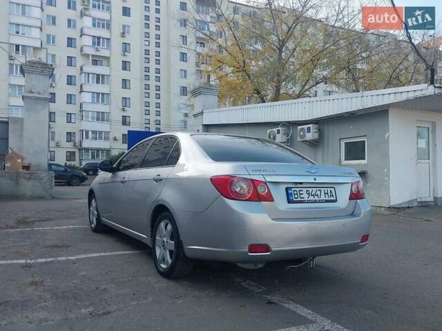 Серый Шевроле Эпика, объемом двигателя 1.99 л и пробегом 238 тыс. км за 4500 $, фото 5 на Automoto.ua