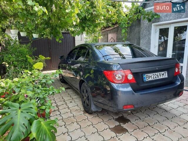 Сірий Шевроле Епіка, об'ємом двигуна 2 л та пробігом 260 тис. км за 5500 $, фото 6 на Automoto.ua