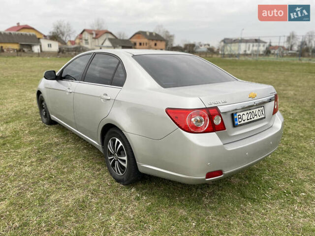 Серый Шевроле Эпика, объемом двигателя 2 л и пробегом 250 тыс. км за 5600 $, фото 10 на Automoto.ua