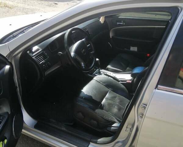 Шевроле Епіка 2007 у Києві на Automoto.ua Сірий Шевроле Епіка, об'ємом двигуна 2.5 л та пробігом 334 тис. км за 5000 $, фото 10 на Automoto.ua