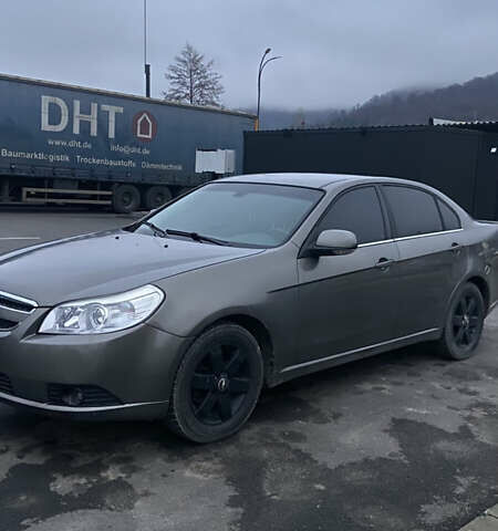 Серый Шевроле Эпика, объемом двигателя 1.99 л и пробегом 299 тыс. км за 3500 $, фото 1 на Automoto.ua