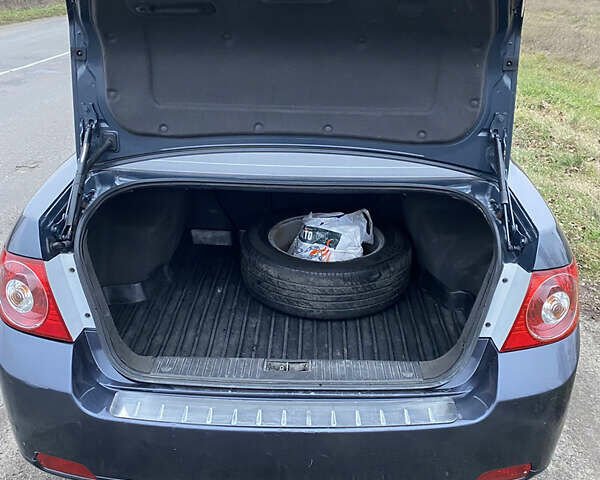 Сірий Шевроле Епіка, об'ємом двигуна 1.99 л та пробігом 207 тис. км за 4800 $, фото 14 на Automoto.ua