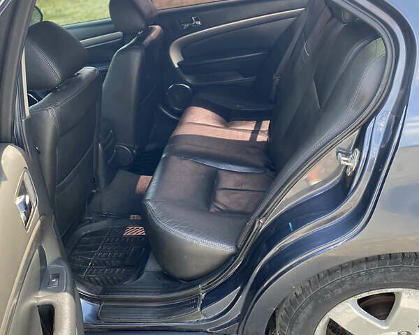 Сірий Шевроле Епіка, об'ємом двигуна 2.5 л та пробігом 239 тис. км за 3300 $, фото 6 на Automoto.ua