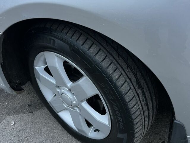 Серый Шевроле Эпика, объемом двигателя 2 л и пробегом 229 тыс. км за 4300 $, фото 14 на Automoto.ua