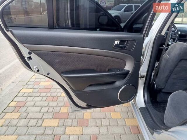 Серый Шевроле Эпика, объемом двигателя 2 л и пробегом 220 тыс. км за 3499 $, фото 19 на Automoto.ua