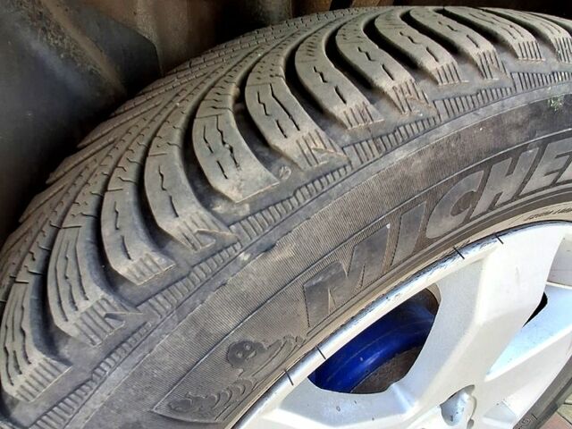 Сірий Шевроле Епіка, об'ємом двигуна 2.5 л та пробігом 315 тис. км за 4400 $, фото 6 на Automoto.ua