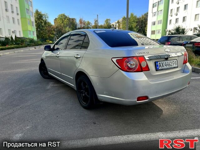 Серый Шевроле Эпика, объемом двигателя 2.5 л и пробегом 270 тыс. км за 2999 $, фото 2 на Automoto.ua