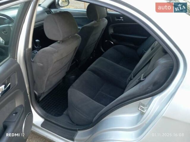 Серый Шевроле Эпика, объемом двигателя 2 л и пробегом 325 тыс. км за 3500 $, фото 9 на Automoto.ua