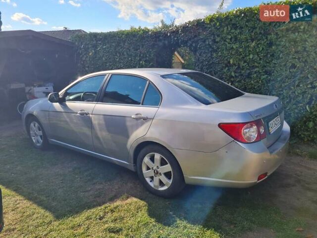 Сірий Шевроле Епіка, об'ємом двигуна 2.5 л та пробігом 244 тис. км за 5000 $, фото 2 на Automoto.ua