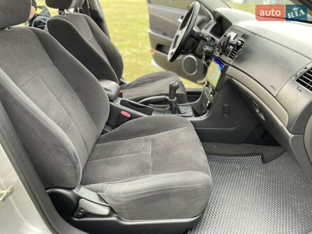 Серый Шевроле Эпика, объемом двигателя 2 л и пробегом 250 тыс. км за 5600 $, фото 16 на Automoto.ua