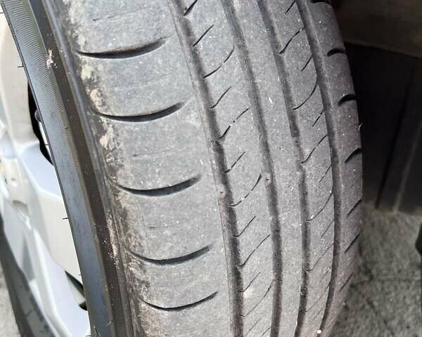 Сірий Шевроле Епіка, об'ємом двигуна 2 л та пробігом 252 тис. км за 5500 $, фото 30 на Automoto.ua