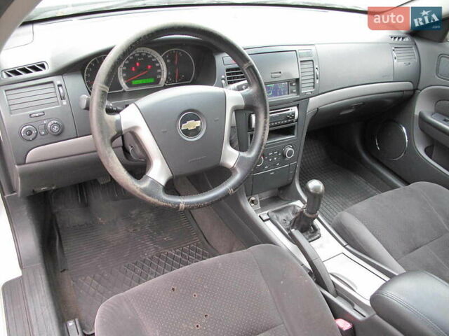 Шевроле Эпика 2007 в Киеве на Automoto.ua Серый Шевроле Эпика, объемом двигателя 2 л и пробегом 346 тыс. км за 2700 $, фото 14 на Automoto.ua