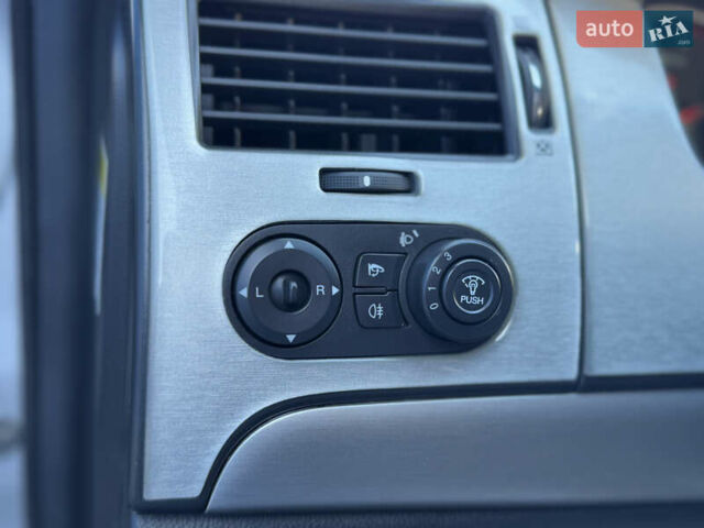 Серый Шевроле Эпика, объемом двигателя 2 л и пробегом 180 тыс. км за 3700 $, фото 20 на Automoto.ua