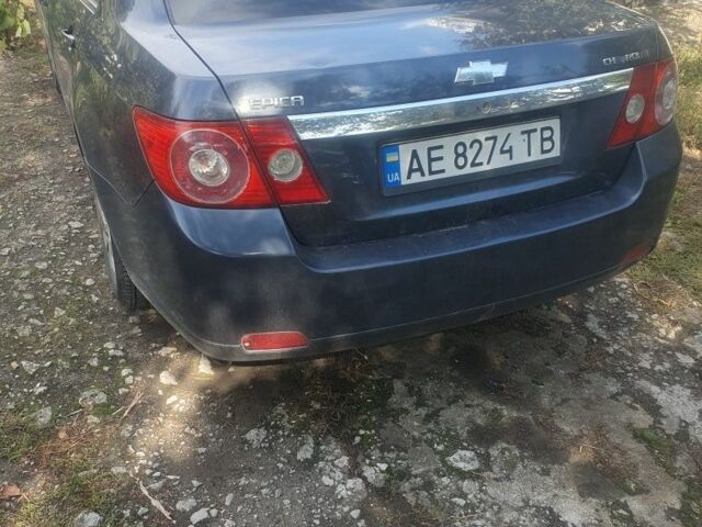 Серый Шевроле Эпика, объемом двигателя 2.5 л и пробегом 310 тыс. км за 4150 $, фото 4 на Automoto.ua