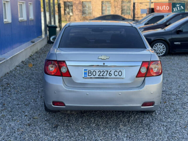 Серый Шевроле Эпика, объемом двигателя 2 л и пробегом 180 тыс. км за 3700 $, фото 7 на Automoto.ua