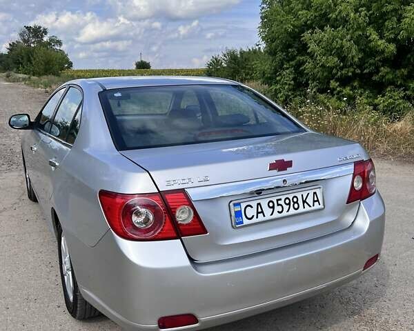 Сірий Шевроле Епіка, об'ємом двигуна 2 л та пробігом 252 тис. км за 5500 $, фото 5 на Automoto.ua