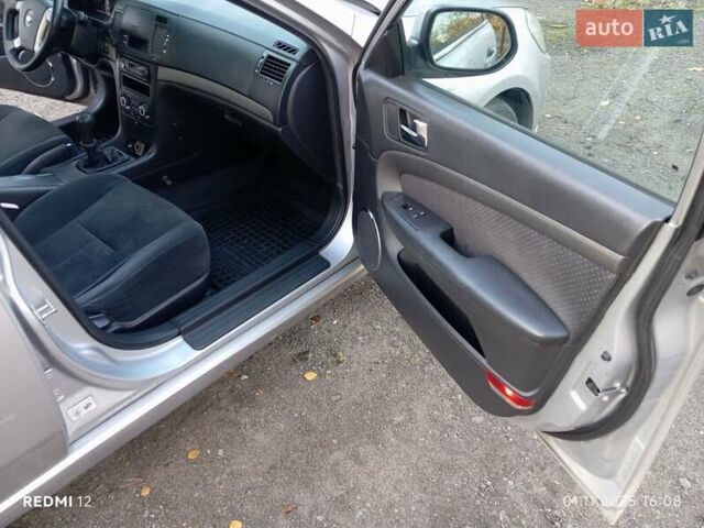 Серый Шевроле Эпика, объемом двигателя 2 л и пробегом 325 тыс. км за 3500 $, фото 15 на Automoto.ua