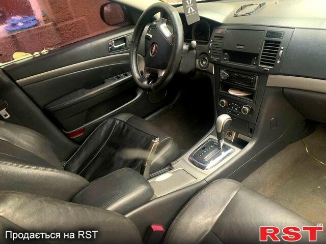 Серый Шевроле Эпика, объемом двигателя 2.5 л и пробегом 328 тыс. км за 2700 $, фото 2 на Automoto.ua