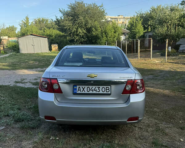 Сірий Шевроле Епіка, об'ємом двигуна 2.49 л та пробігом 200 тис. км за 4900 $, фото 5 на Automoto.ua