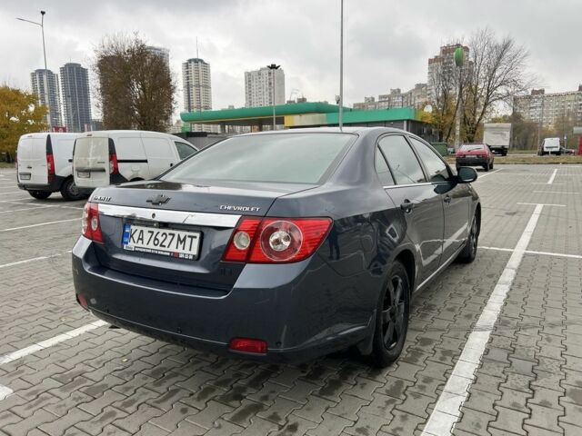 Серый Шевроле Эпика, объемом двигателя 2.5 л и пробегом 190 тыс. км за 5500 $, фото 4 на Automoto.ua
