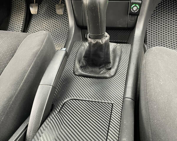 Серый Шевроле Эпика, объемом двигателя 2 л и пробегом 250 тыс. км за 5600 $, фото 20 на Automoto.ua