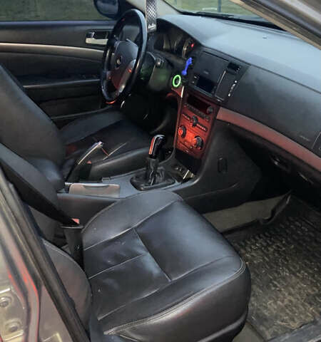 Серый Шевроле Эпика, объемом двигателя 1.99 л и пробегом 299 тыс. км за 3500 $, фото 4 на Automoto.ua