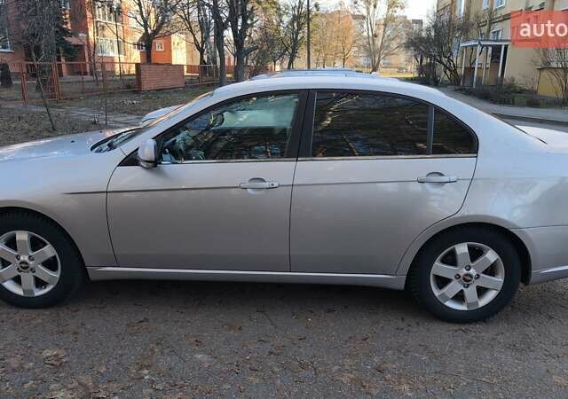 Сірий Шевроле Епіка, об'ємом двигуна 1.99 л та пробігом 182 тис. км за 5200 $, фото 2 на Automoto.ua