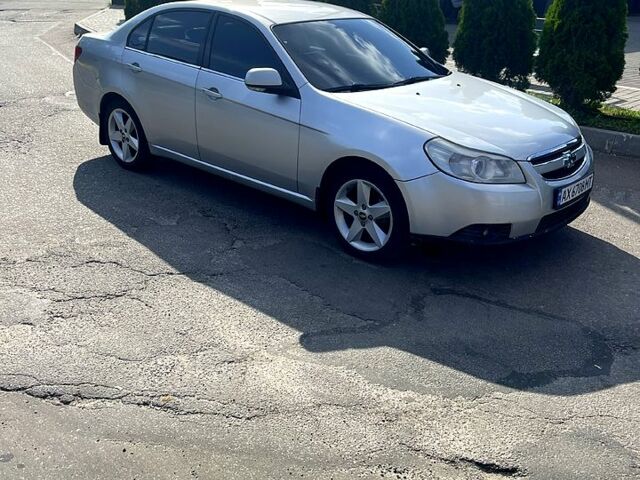 Серый Шевроле Эпика, объемом двигателя 2.5 л и пробегом 0 тыс. км за 5000 $, фото 4 на Automoto.ua