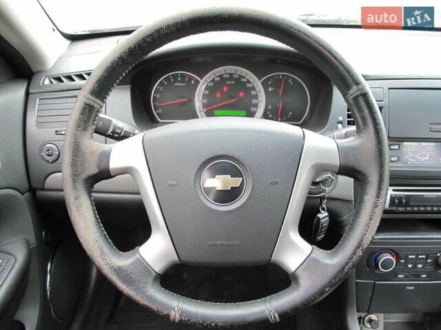 Шевроле Эпика 2007 в Киеве на Automoto.ua Серый Шевроле Эпика, объемом двигателя 2 л и пробегом 346 тыс. км за 2700 $, фото 23 на Automoto.ua