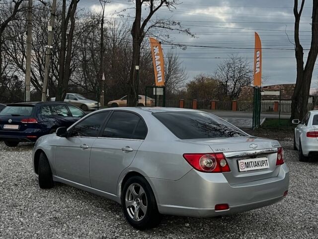 Сірий Шевроле Епіка, об'ємом двигуна 0 л та пробігом 200 тис. км за 4000 $, фото 2 на Automoto.ua