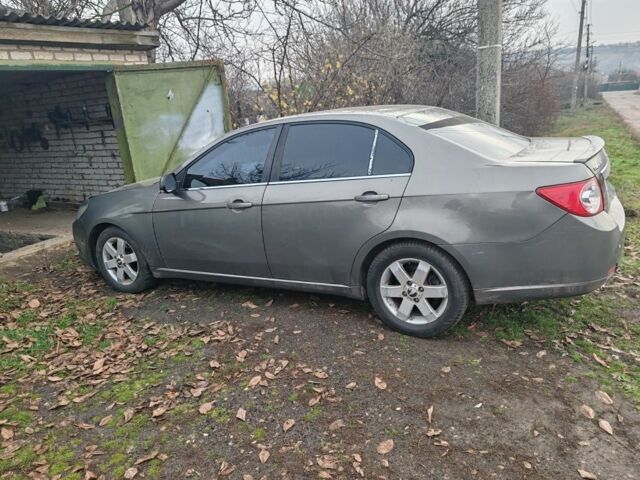 Серый Шевроле Эпика, объемом двигателя 2.5 л и пробегом 213 тыс. км за 3898 $, фото 5 на Automoto.ua