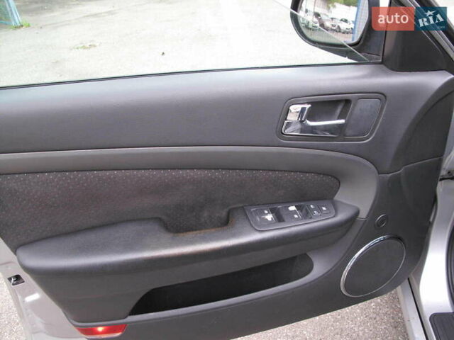 Шевроле Эпика 2007 в Киеве на Automoto.ua Серый Шевроле Эпика, объемом двигателя 2 л и пробегом 346 тыс. км за 2700 $, фото 10 на Automoto.ua